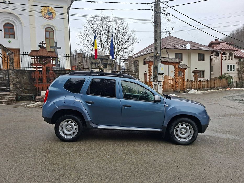 Dacia Duster, an 2011, 4x4,