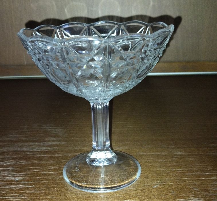 Вазы для фруктов: керамика, стекло