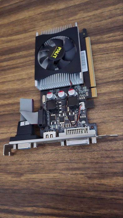 Видеокарта GT 220 1gb/128bit