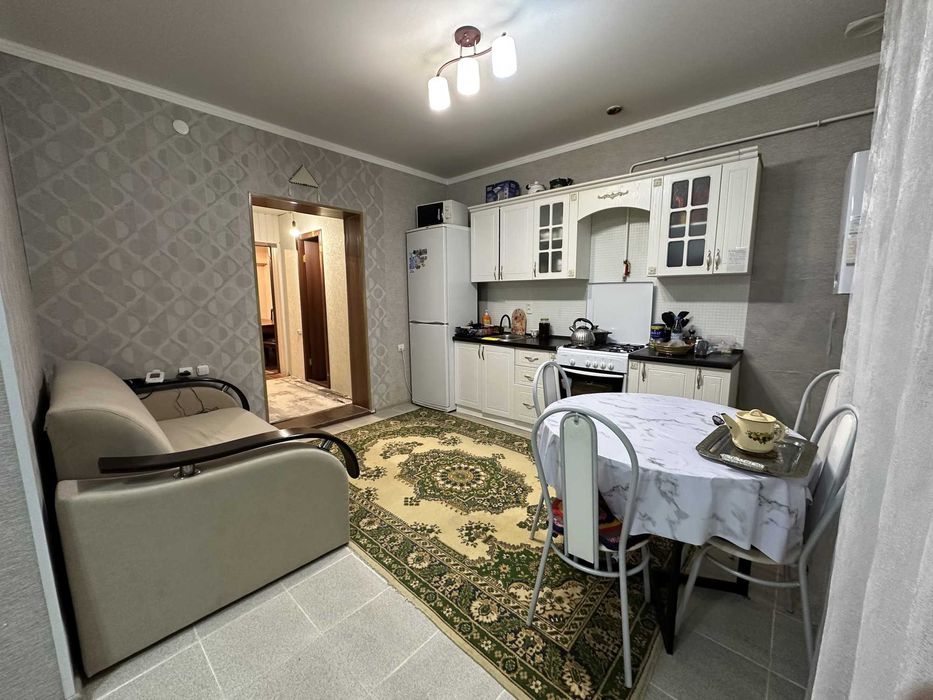 Продам дом в районе Военного городка