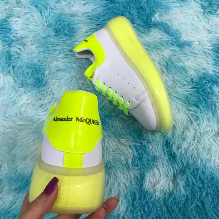 Adidasi diferite modele