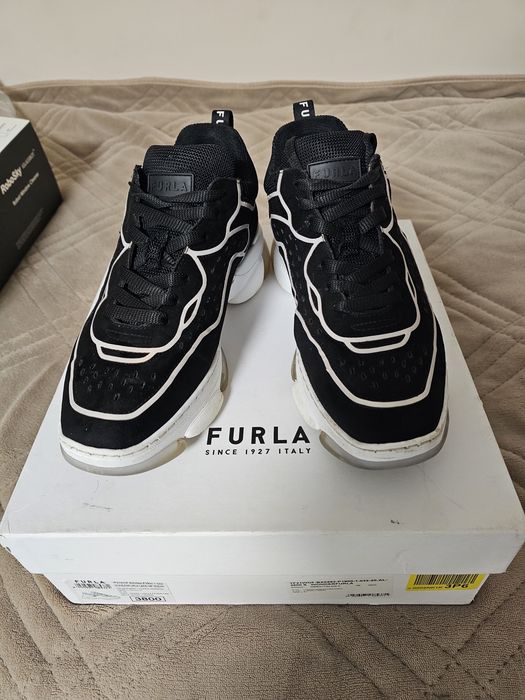 Сникърси  Furla, Armani 38номер