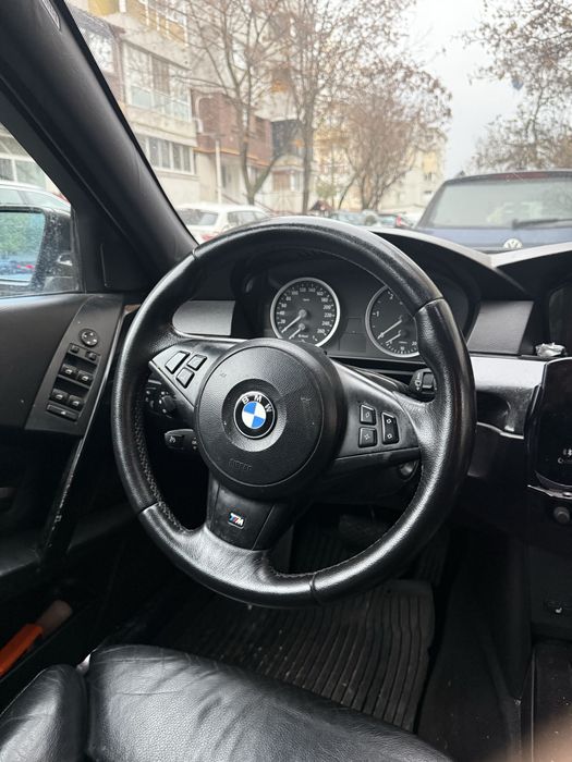 BMW 5 Series 2004 — imagine 5
