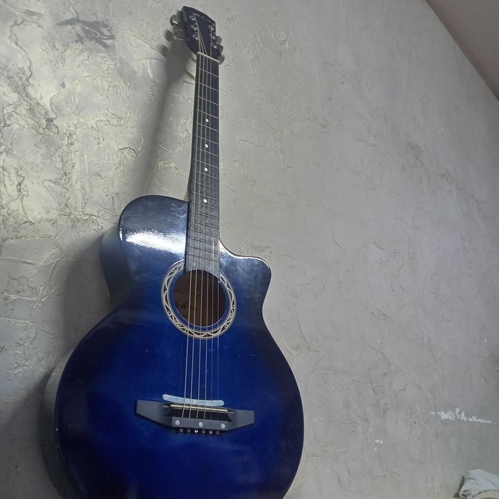 Сини      гитара