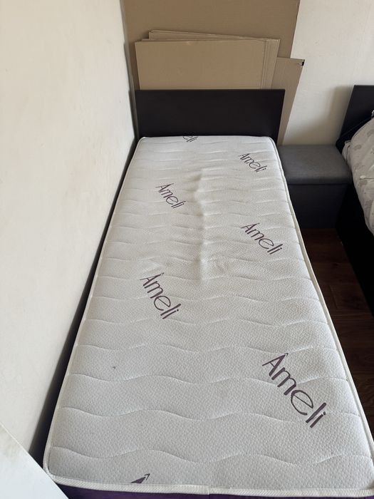 Единично легло с подматрачна рамка и повдигащ механизъм