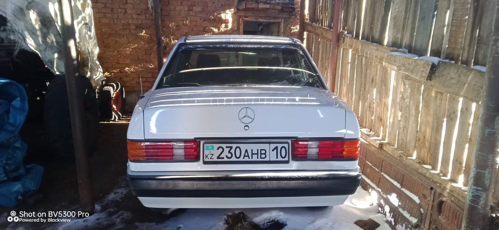 Продам Мерседес 190