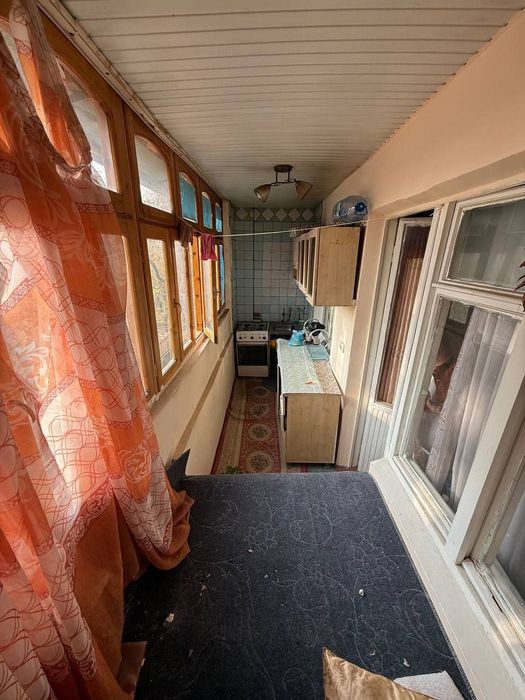 Срочно Продам квартиру Чиланзар квартал 20  2/4/4