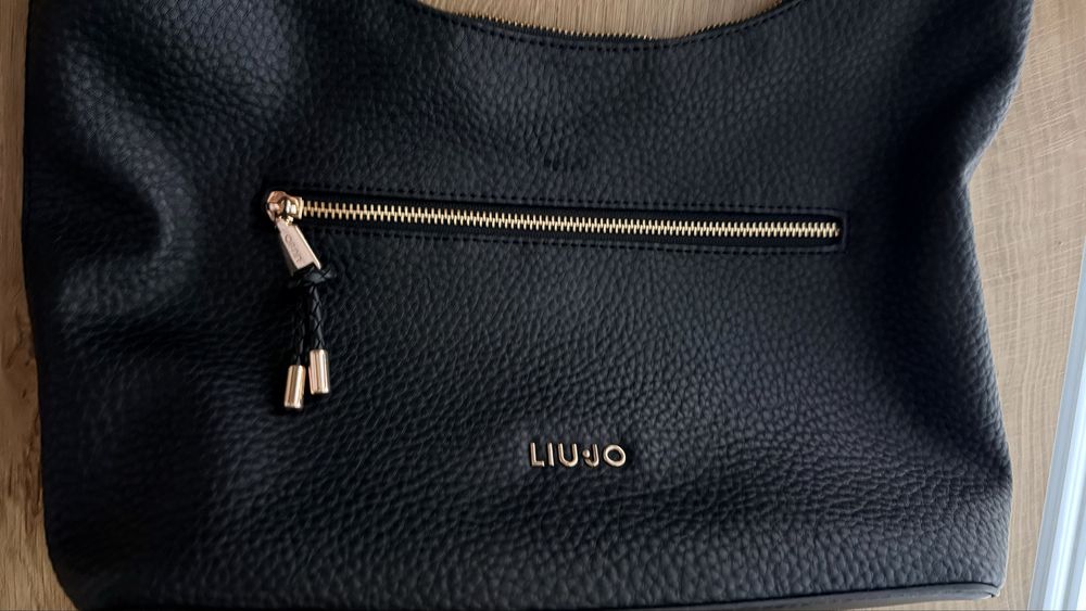 Черна чанта  Liu Jo