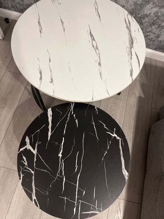 Журнальный столик