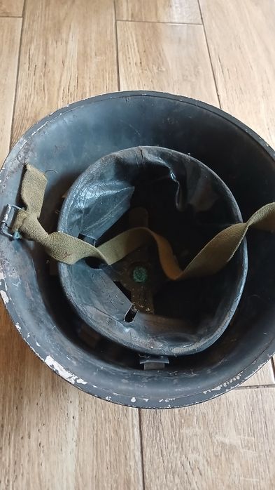 Cască veche militară