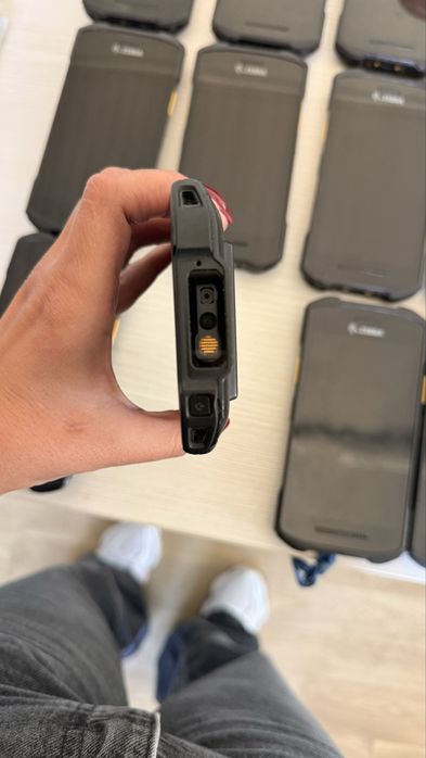 15 x Zebra TC26 – Terminal mobil profesional 4G, Scanner coduri de bare – Încărcătoare incluse