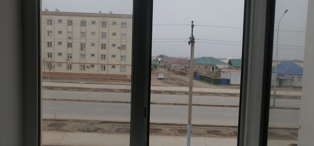 Кухнясы улкен 53м2  1комталы квартира хамме заты мен арендага бериледи