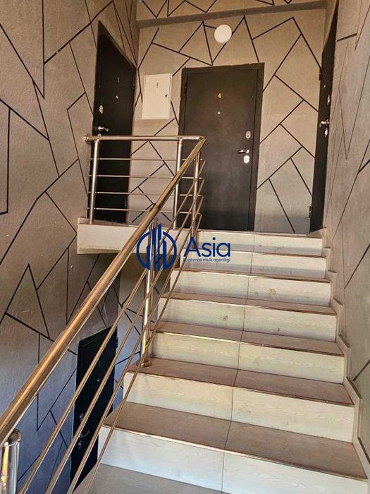 ARZON NARXDA 3x xonalik kvartira 5-mikrorayon #K181