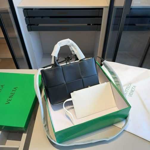 Geanta de mana dama Bottega Veneta 1833127