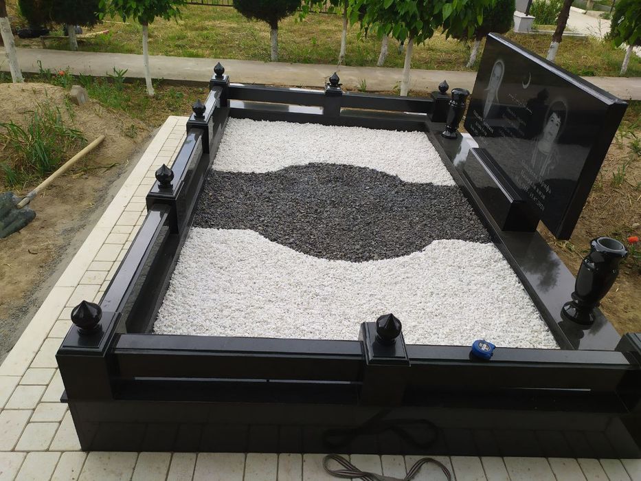 Памятник из гранита и мрамора