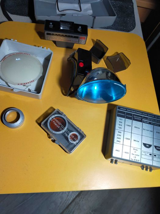 Ретро камера Polaroid