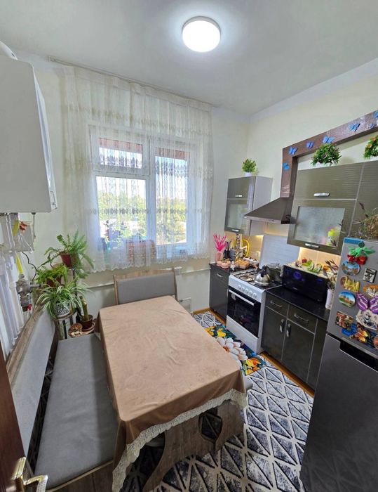 Продажа срочно массив феруза эко базар
