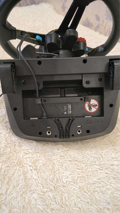 Logitech G29, MOMO Wheel