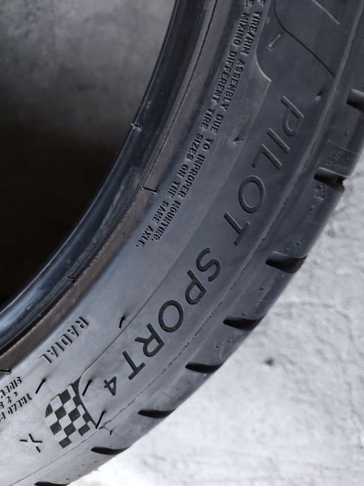 Anvelope 255 40 19 Michelin Pilot Sport 4 • 4 bucati