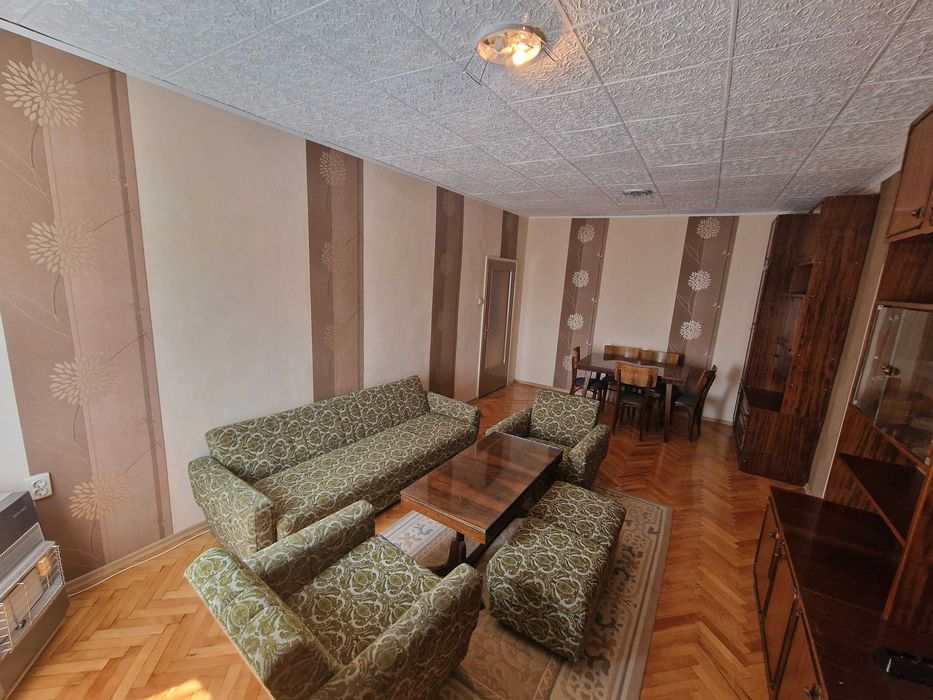 Продава се Многостаен апартамент в Благоевград, Освобождение - 82 кв.м за 1525 €/кв.м - Снимка #1