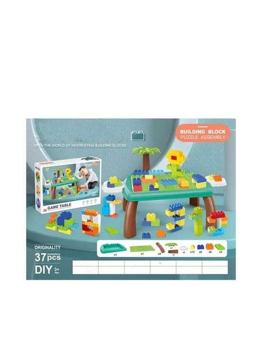 Vand Masuta cu cuburi de construit, 37 piese