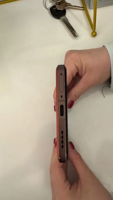 Ralmi Gt 7 Pro срочно сотилади