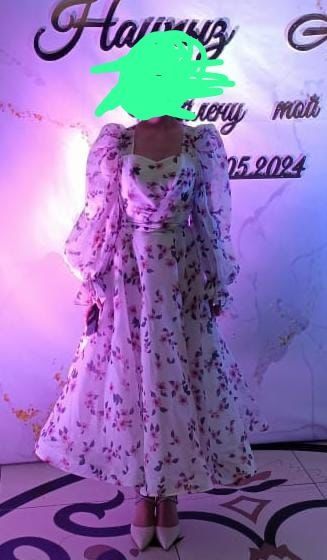 Көйлектер кейбіреуін түсіріп беремін