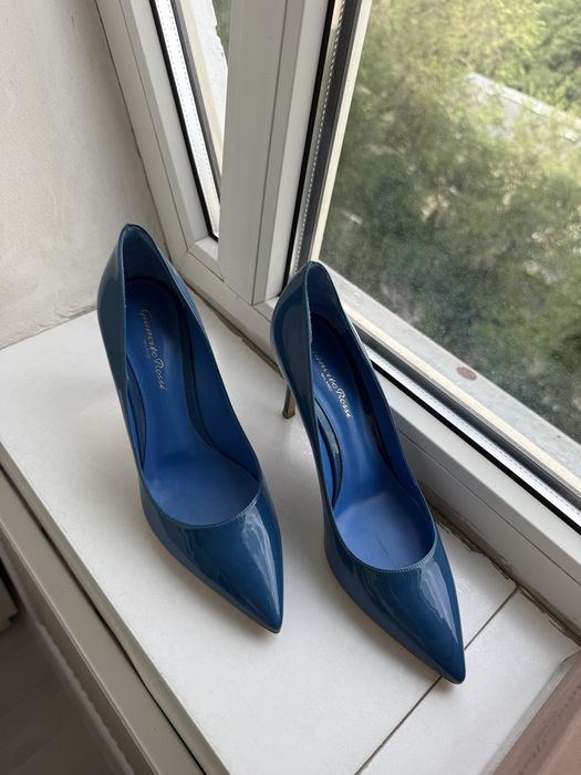Туфли Gianvito Rossi синие новые