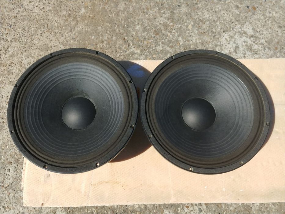 RCF difuzoare de 15''  din boxele Event 4000