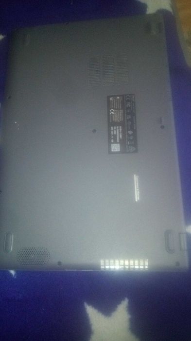Продам Asus Laptop в идеальном состояние