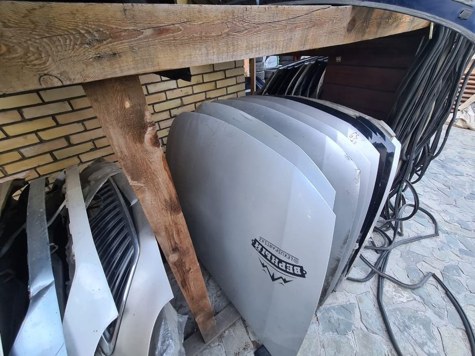 Капот Lexus GS300 (190)