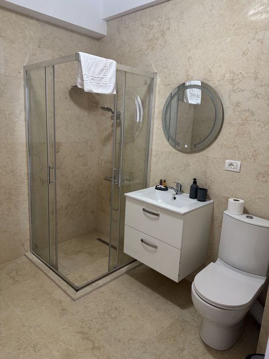 Inchiriez apartament Navodari