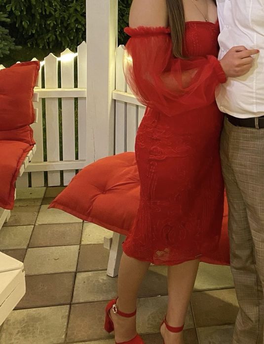 Vand rochita pentru evenimente