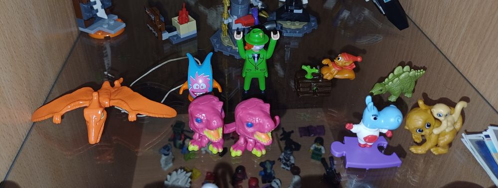 Игрушки киндер джой осд