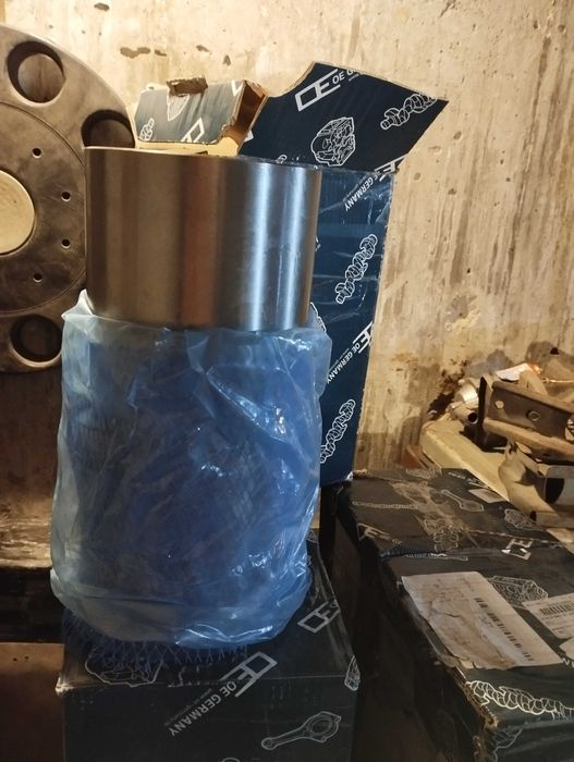 Гильзы на Daf 95 XF ремонтные