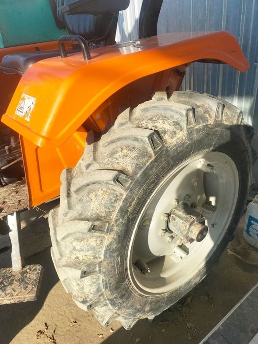 Traktor Chimgan 304