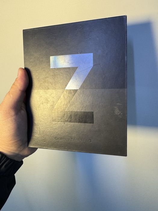 Samsung galaxy Z Fold3 5g