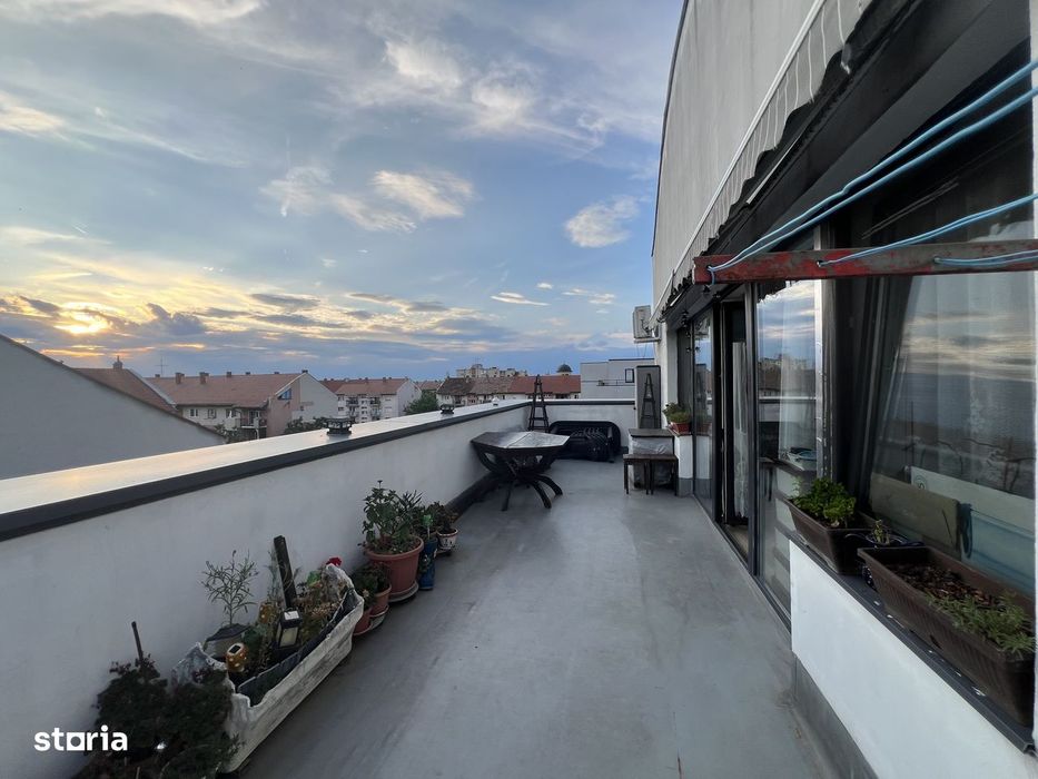 Apartament cu terasa spectaculoasa | Carpati 2 | 2 dormitoare