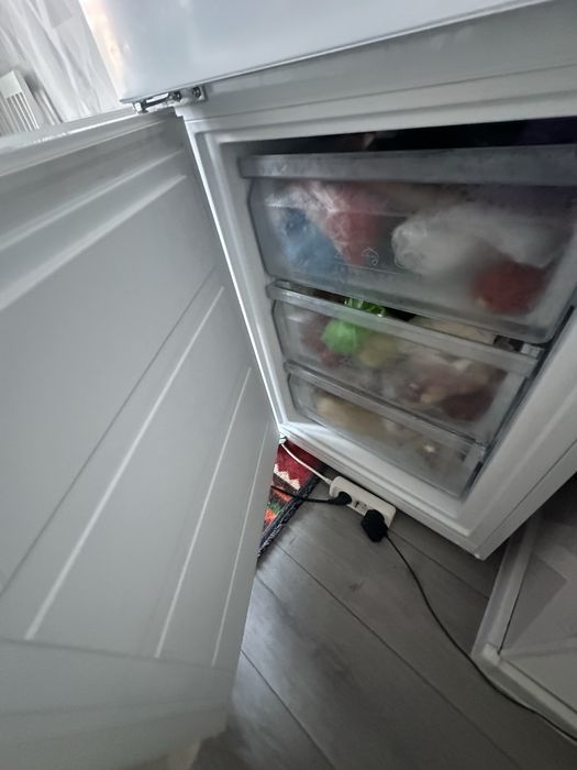 Холодильник Blesk