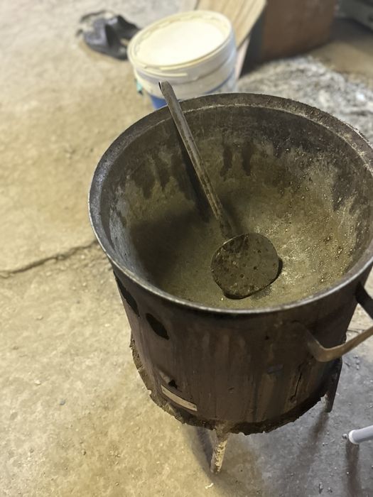 Учаг с казаном ( кура)