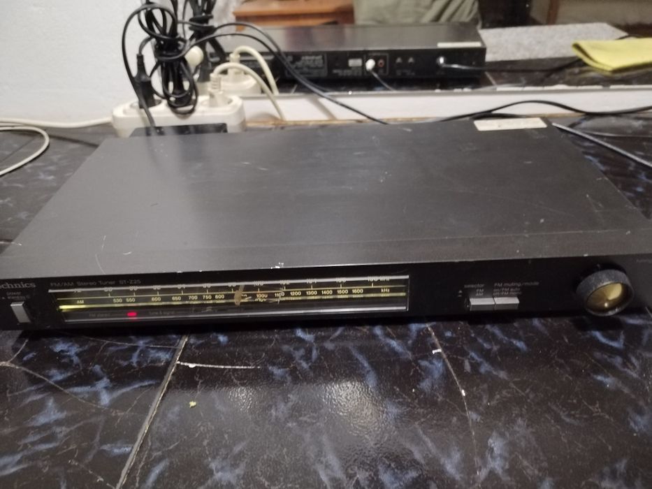 Tuner FM - AM japonez Technics