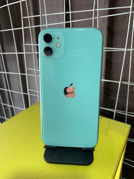 Продам айфон 11 128ГБ