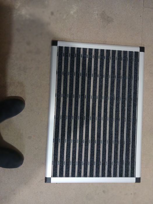 Алюминиевий коврик. Грязозашитны коврикALYUMIN DAROJKA. Eshik oldiga s