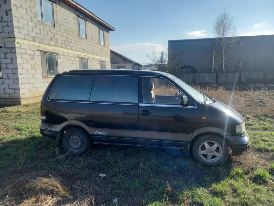 Продаю nissan largo