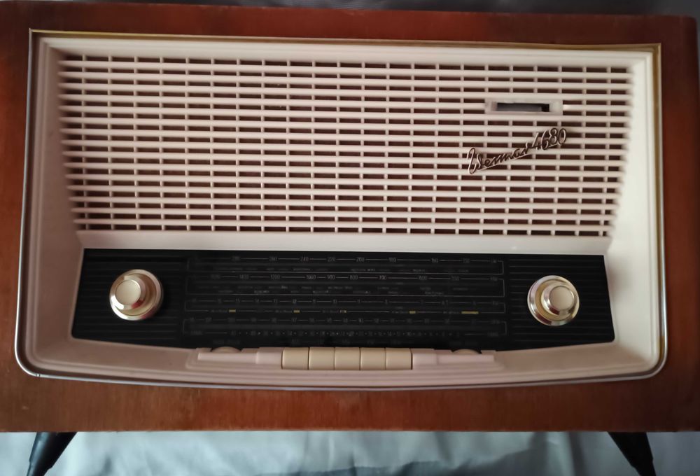 Aparat radio WEIMAR 4680