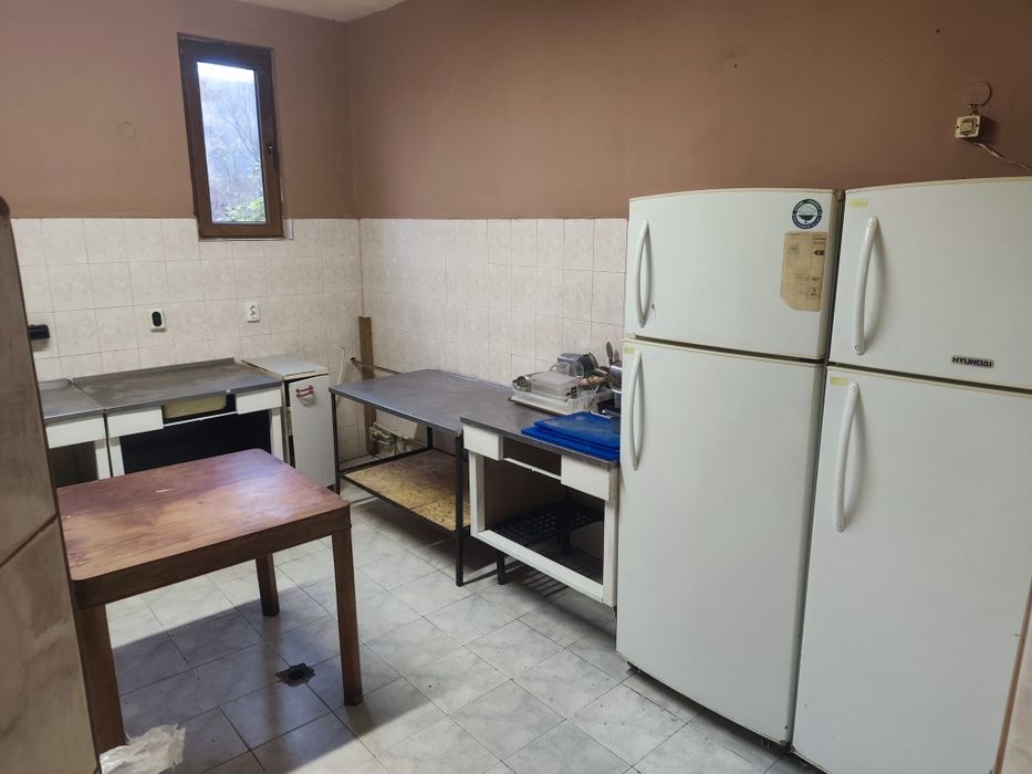 Дава се под наем Магазин в с. Рударци, Област Перник - 120 кв.м за 598.23 € - Снимка #15