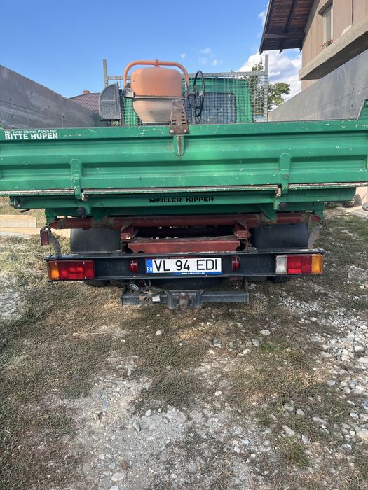 Vând camionetă Iveco daili