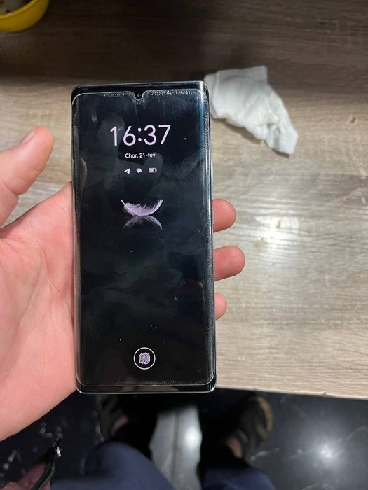 Honor x9a holati yangi 5oy bogan olinganiga karopka dakumenti bor