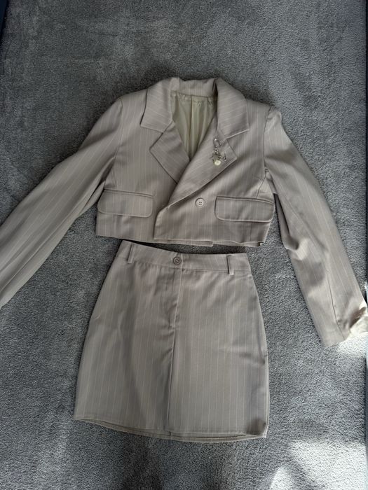 Комплект сако и пола