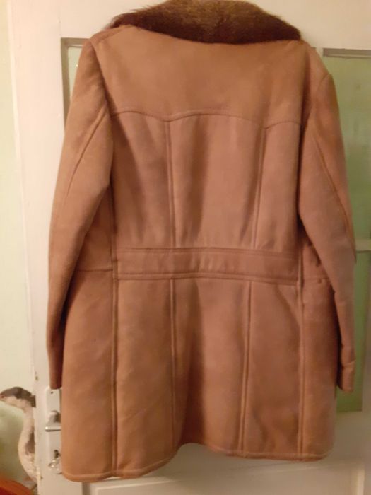 Haina de blana naturala de miel cu guler de nutrie